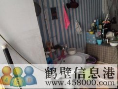 鶴鳴花園車庫出租（地上車庫，像當于一樓）