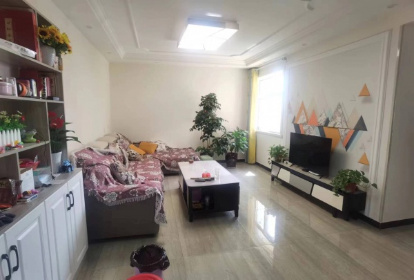 榮基春城4樓中戶(hù)房屋出售